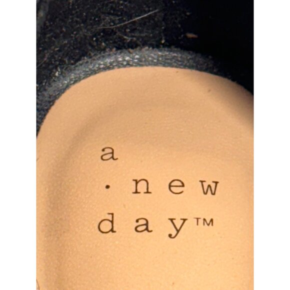 A New Day shoes women's 7.5 black pointed toe flats NWOT - Picture 10 of 10